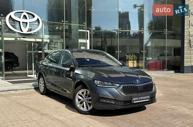 Лифтбек Skoda Octavia 2021 в 