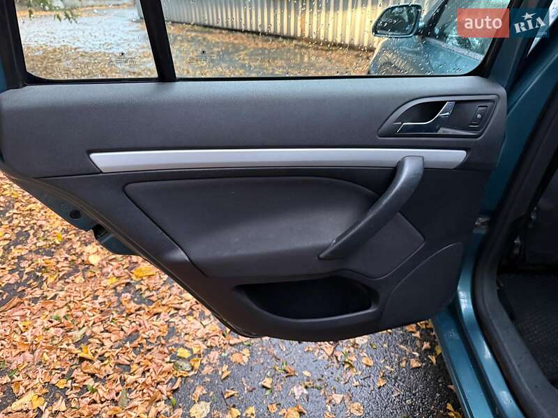 Универсал Skoda Octavia 2005 в Киеве