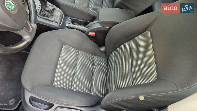 Универсал Skoda Octavia 2006 в Виннице
