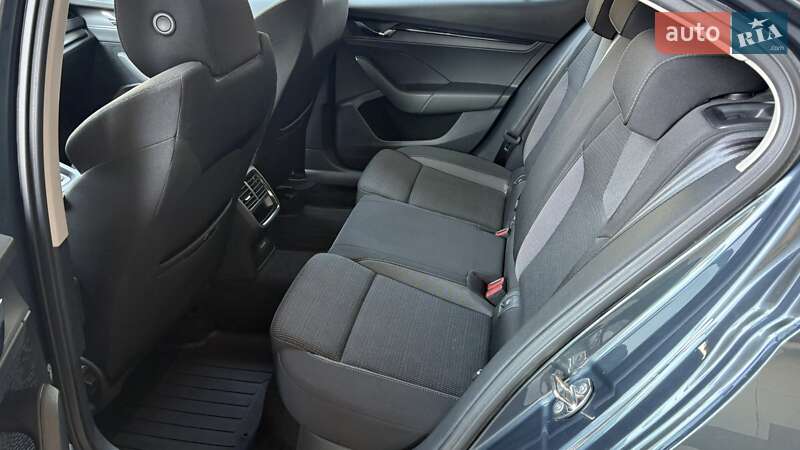 Лифтбек Skoda Octavia 2021 в Киеве