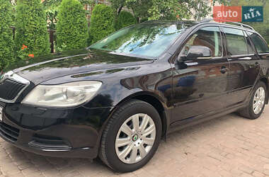 Универсал Skoda Octavia 2010 в 