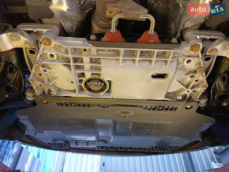 Универсал Skoda Octavia 2011 в Полтаве