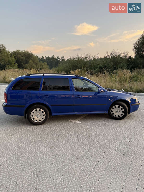 Универсал Skoda Octavia 2005 в Львове