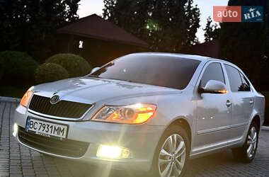 Лифтбек Skoda Octavia 2009 в 