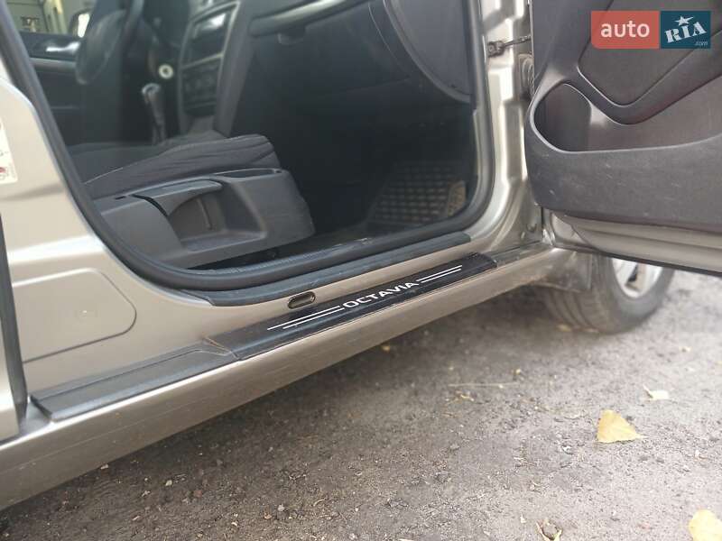 Ліфтбек Skoda Octavia 2007 в Києві