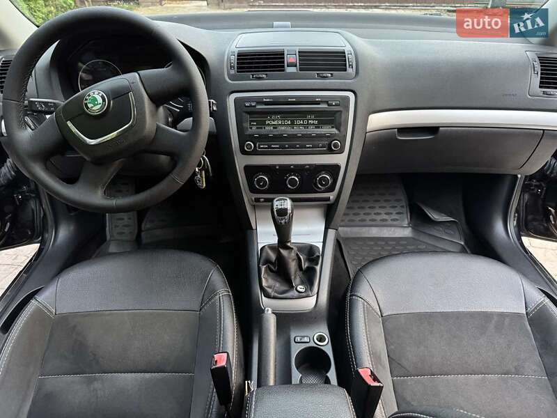 Лифтбек Skoda Octavia 2012 в Киеве фото 7 Лифтбек Skoda Octavia 2012 в Киеве