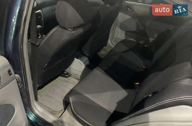 Лифтбек Skoda Octavia 1998 в 