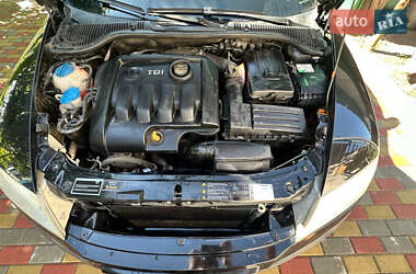 Лифтбек Skoda Octavia 2008 в 