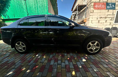 Лифтбек Skoda Octavia 2008 в 