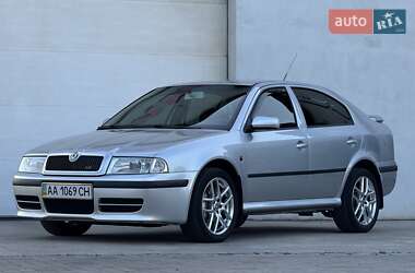 Лифтбек Skoda Octavia 2008 в 