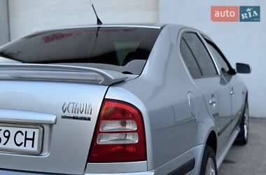 Лифтбек Skoda Octavia 2008 в 