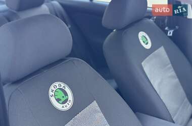 Лифтбек Skoda Octavia 2008 в 