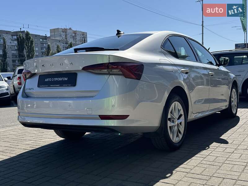 Лифтбек Skoda Octavia 2023 в Киеве фото 11 Лифтбек Skoda Octavia 2023 в Киеве