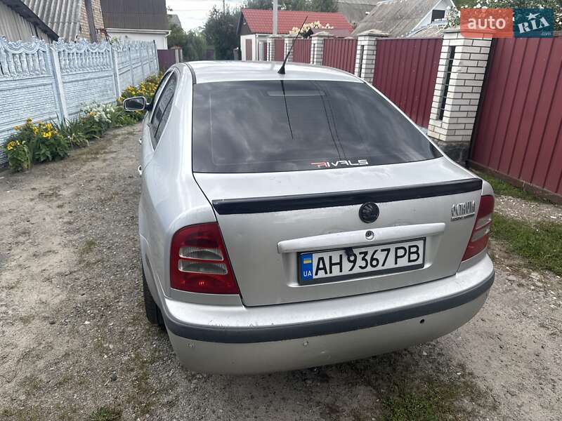 Skoda Octavia 2001