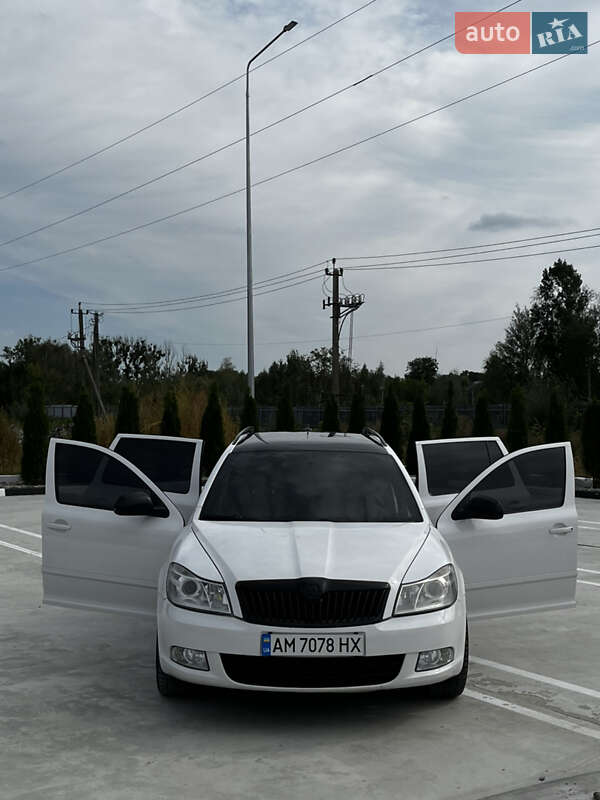 Универсал Skoda Octavia 2010 в Звягеле