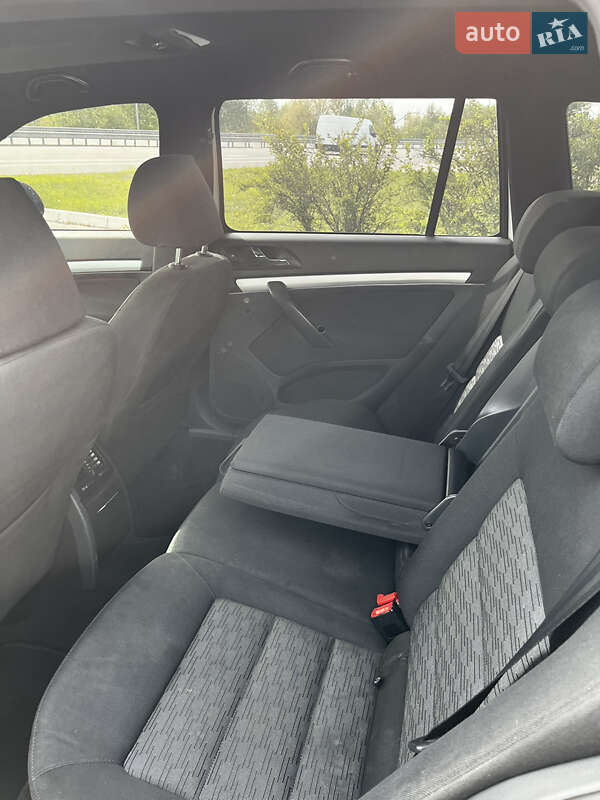 Универсал Skoda Octavia 2010 в Звягеле