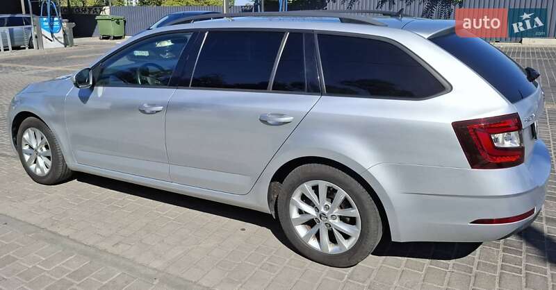 Универсал Skoda Octavia 2019 в Днепре