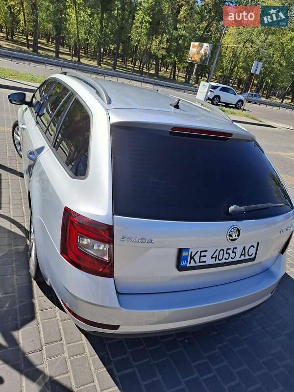 Универсал Skoda Octavia 2019 в Днепре