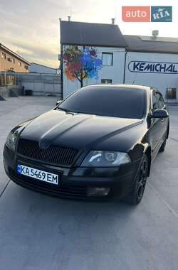 Лифтбек Skoda Octavia 2008 в 