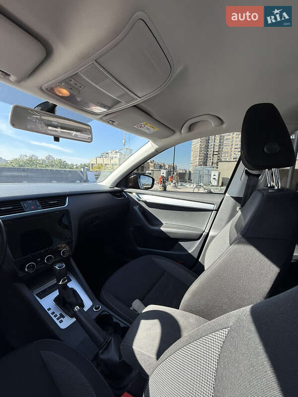 Універсал Skoda Octavia 2019 в Києві