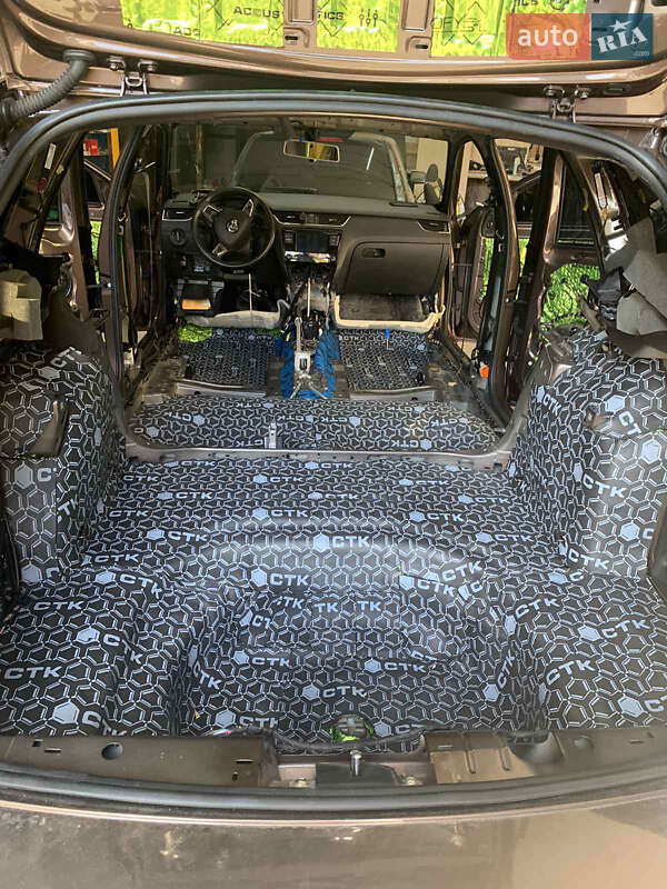 Універсал Skoda Octavia 2019 в Києві