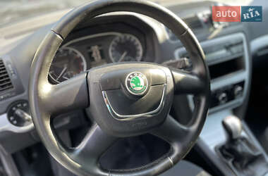 Универсал Skoda Octavia 2010 в 