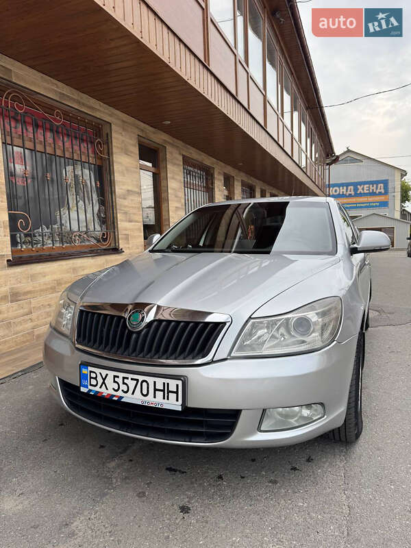 Лифтбек Skoda Octavia 2012 в Полонном