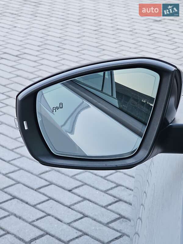 Универсал Skoda Octavia 2020 в Львове