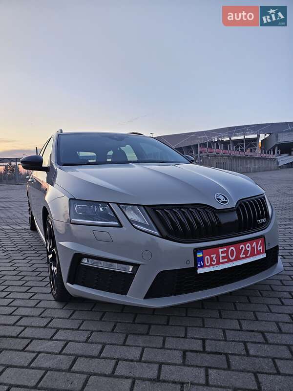 Универсал Skoda Octavia 2020 в Львове