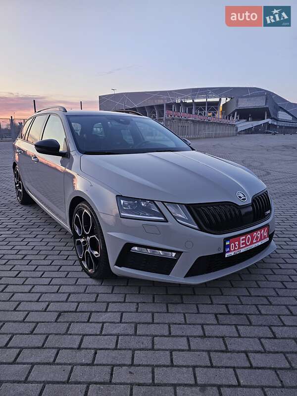 Универсал Skoda Octavia 2020 в Львове