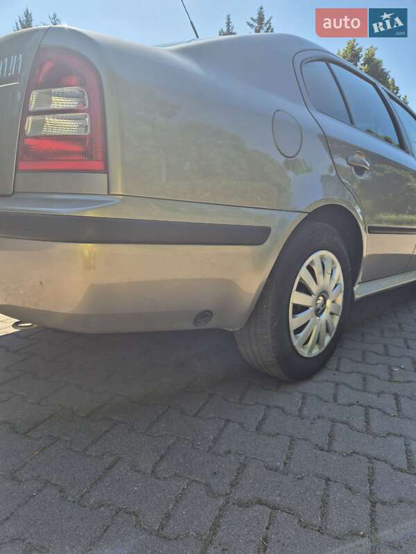 Лифтбек Skoda Octavia 2009 в Миргороде фото 3 Лифтбек Skoda Octavia 2009 в Миргороде