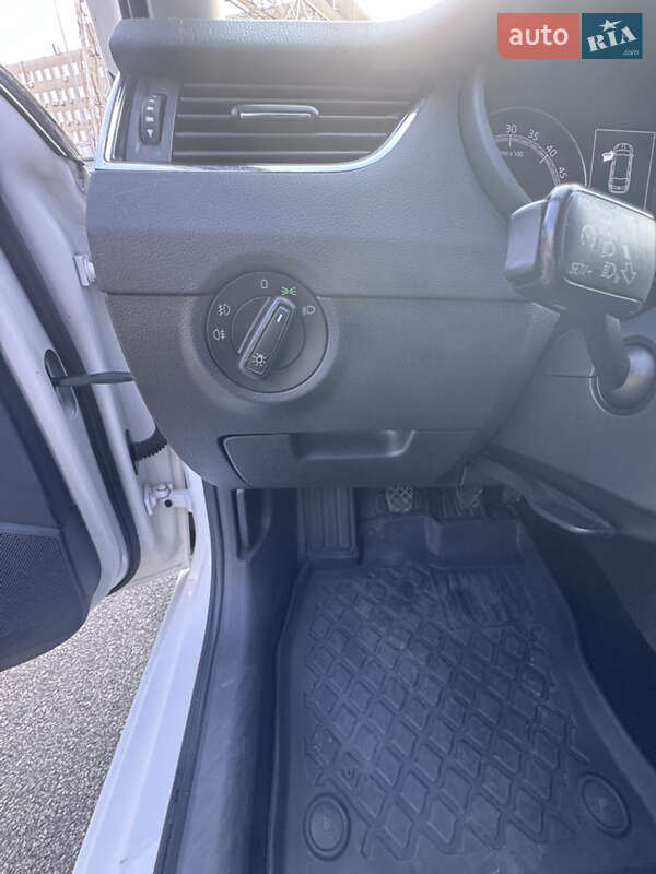 Универсал Skoda Octavia 2019 в Киеве