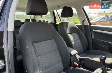 Универсал Skoda Octavia 2012 в 