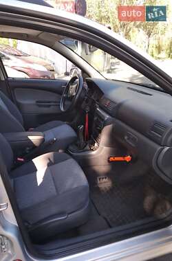 Универсал Skoda Octavia 2003 в 