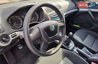 Лифтбек Skoda Octavia 2011 в 