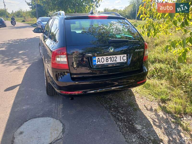 Універсал Skoda Octavia 2010 в Ужгороді
