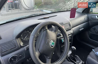 Лифтбек Skoda Octavia 2009 в 
