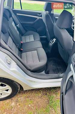 Универсал Skoda Octavia 2010 в 