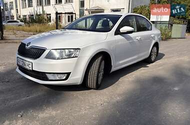 Лифтбек Skoda Octavia 2013 в 