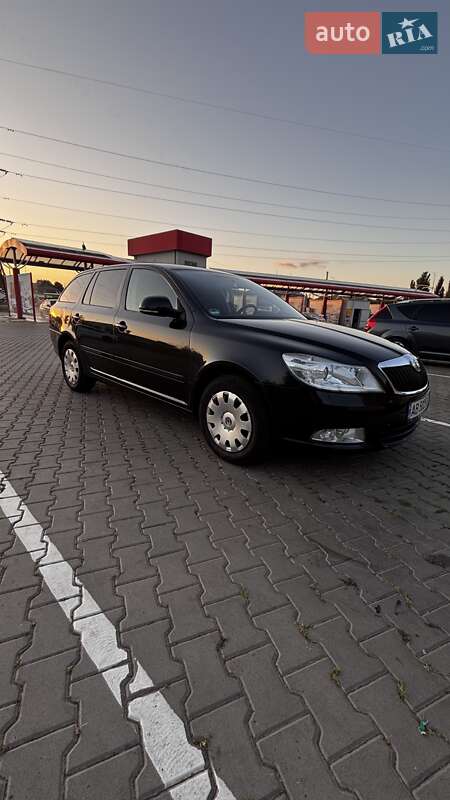 Универсал Skoda Octavia 2009 в Виннице