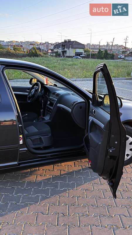 Универсал Skoda Octavia 2009 в Виннице