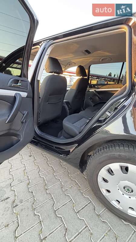 Универсал Skoda Octavia 2009 в Виннице