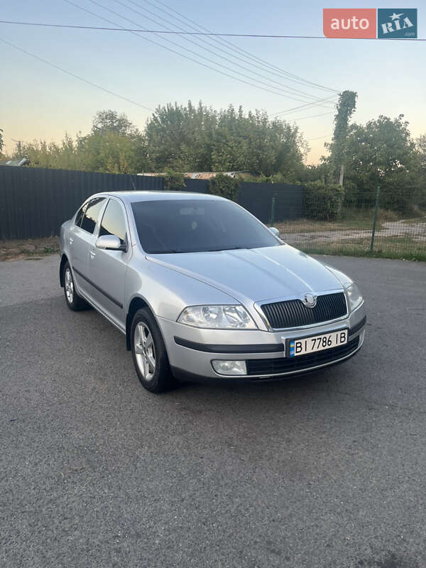 Лифтбек Skoda Octavia 2008 в Полтаве