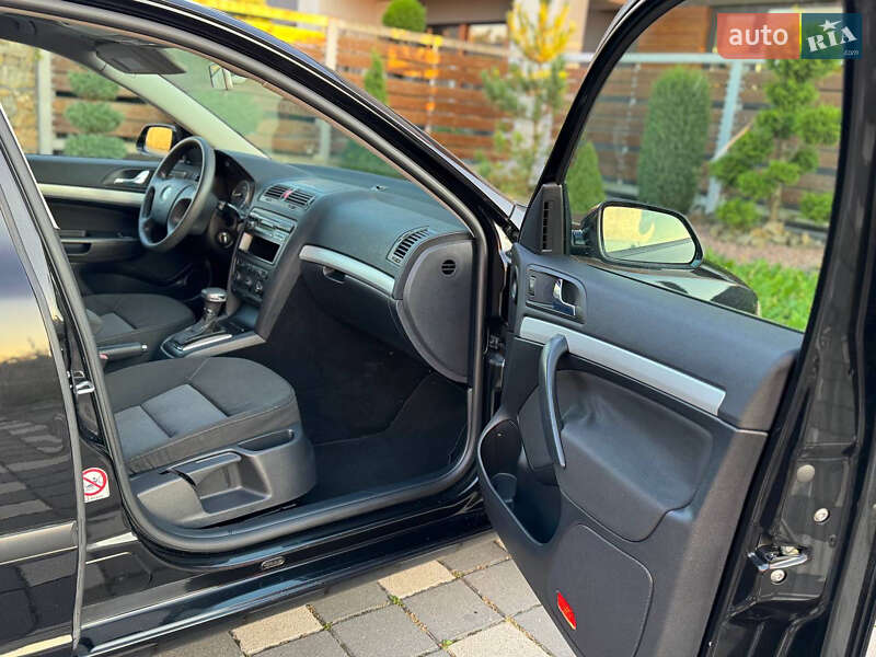 Универсал Skoda Octavia 2006 в Стрые