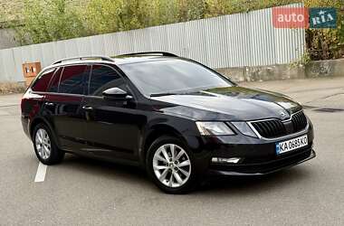 Универсал Skoda Octavia 2017 в Киеве