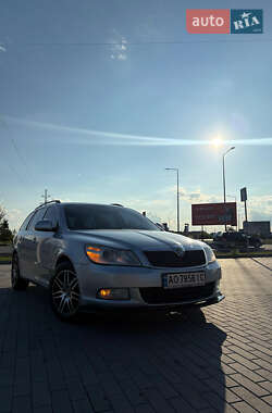 Універсал Skoda Octavia 2011 в Ужгороді