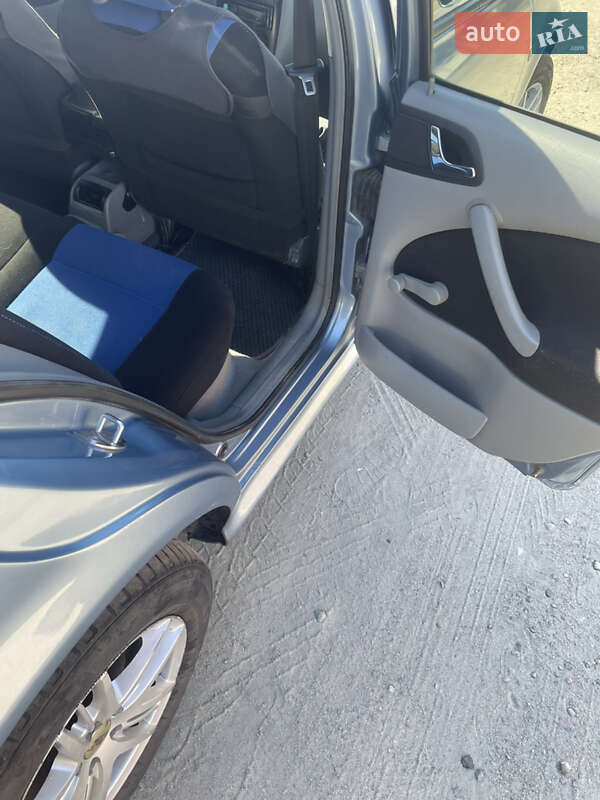 Лифтбек Skoda Octavia 2004 в Днепре