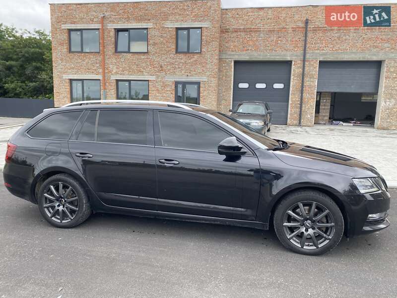 Универсал Skoda Octavia 2017 в Киеве