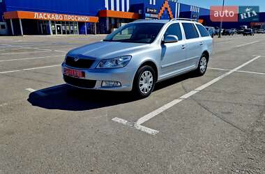 Універсал Skoda Octavia 2013 в Запоріжжі
