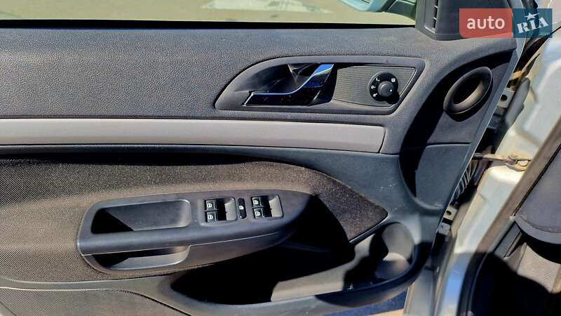 Универсал Skoda Octavia 2013 в Запорожье